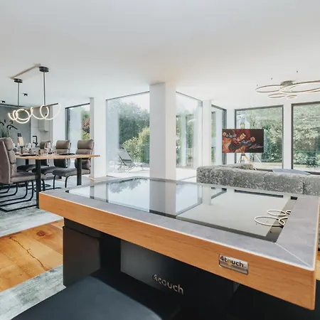 Exklusive King Mit Game Table In Apartament Hinterzarten