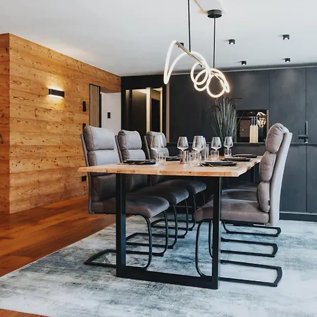 Exklusive King Mit Game Table In * Hinterzarten