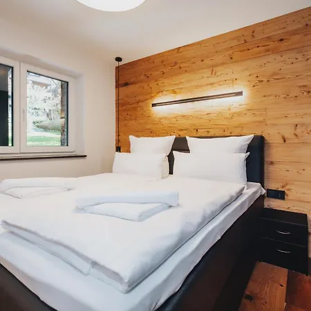 Exklusive King Mit Game Table In Hinterzarten