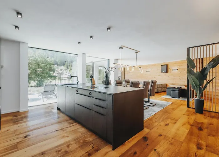 Appartement Exklusive King Mit Game Table In