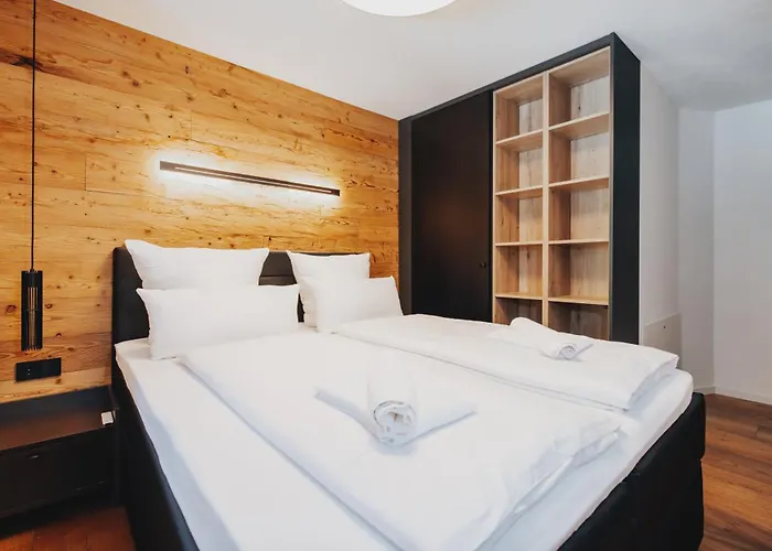 Exklusive King Mit Game Table In Appartement *